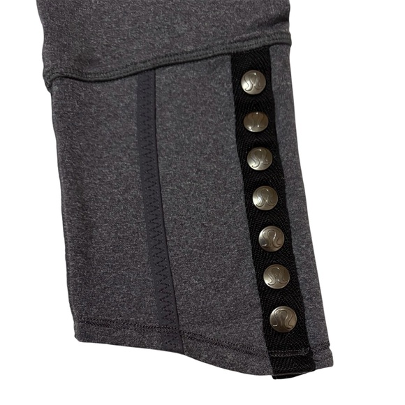 lululemon Snap Me Up Crop Side Button Athletic Leggings Size 4 Rare EUC - Picture 2 of 14